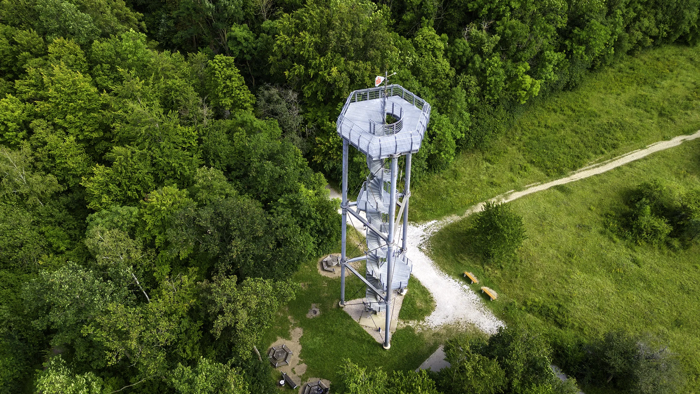 Referenz: Architektur Bürgerturm Gotha – Luftbild seitlich
